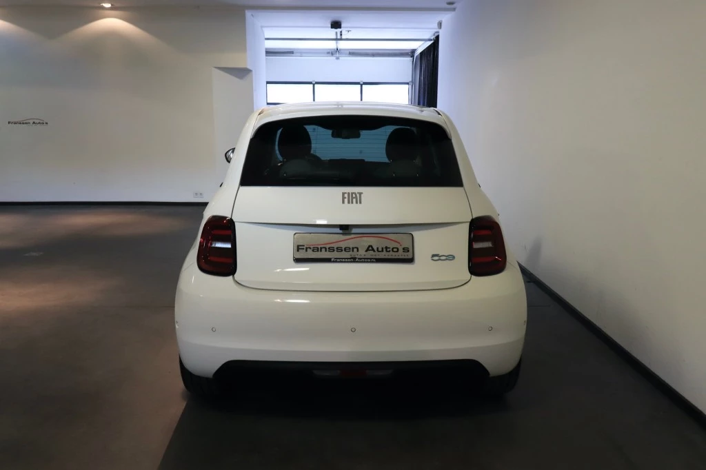 Hoofdafbeelding Fiat 500e
