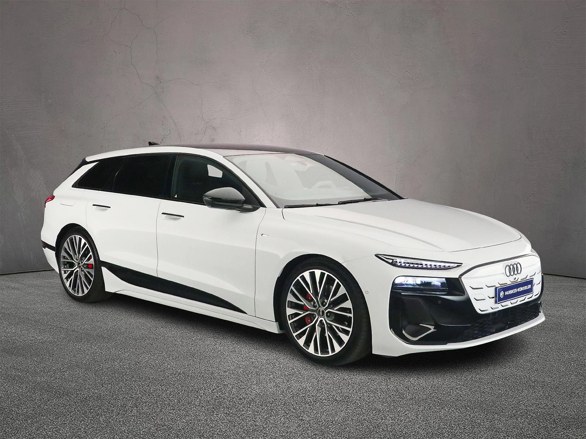Hoofdafbeelding Audi A6 Avant e-tron