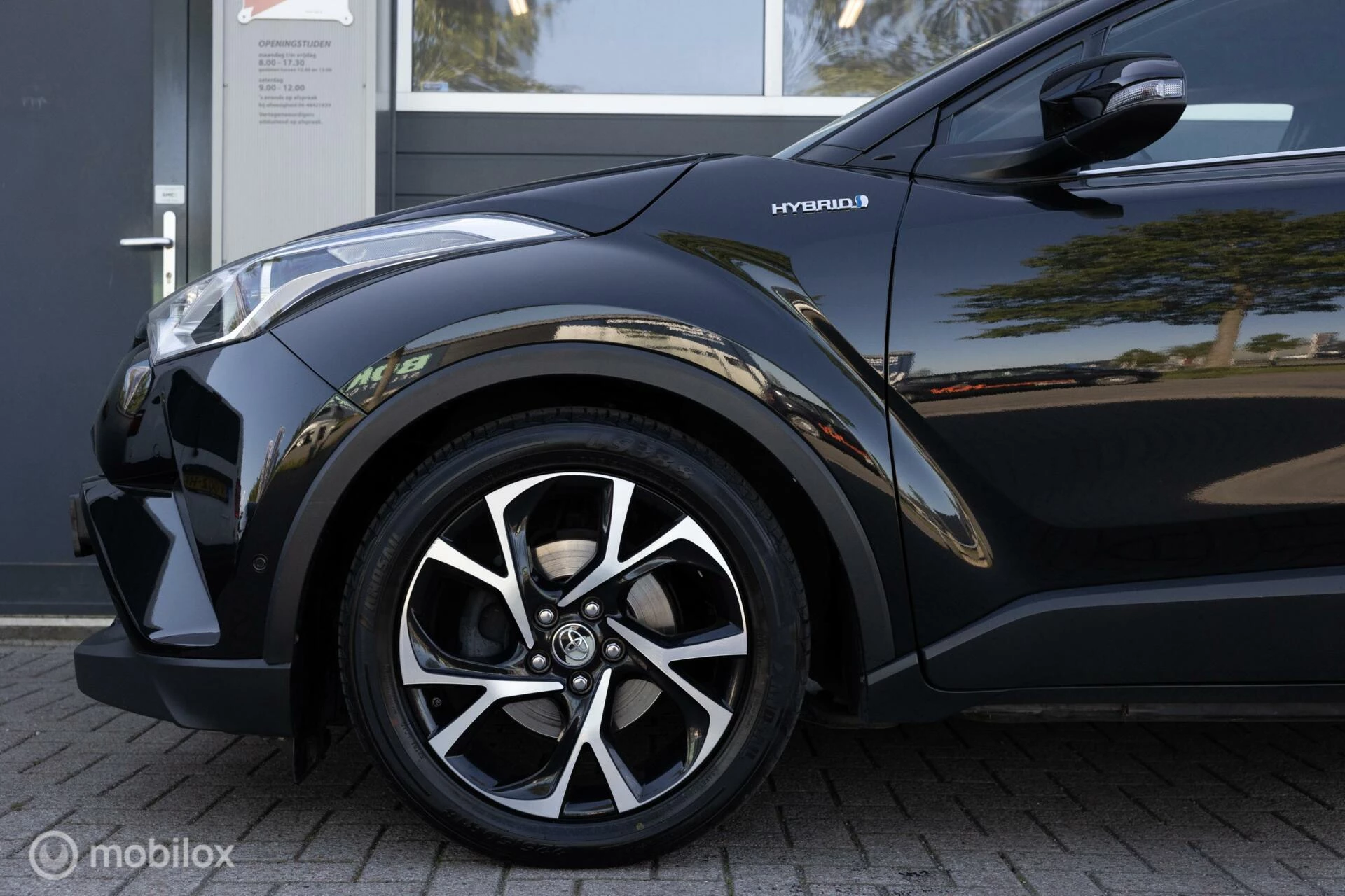 Hoofdafbeelding Toyota C-HR