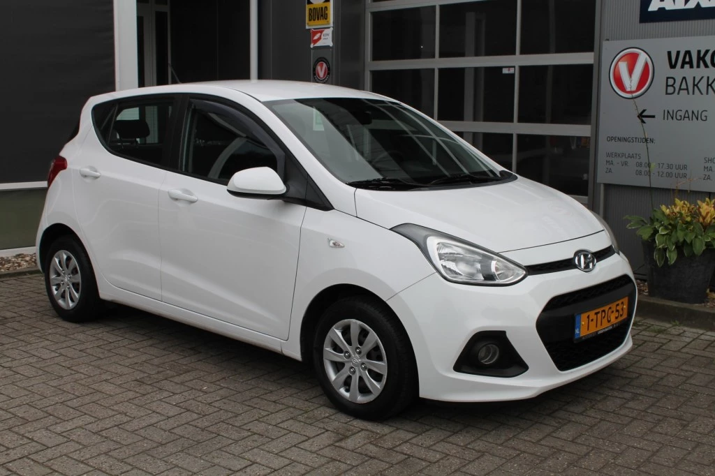 Hoofdafbeelding Hyundai i10