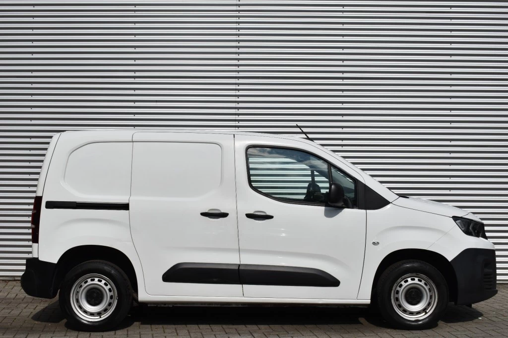 Hoofdafbeelding Peugeot Partner