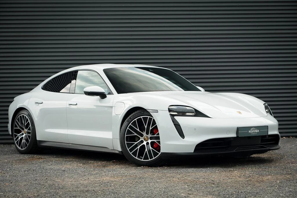 Hoofdafbeelding Porsche Taycan