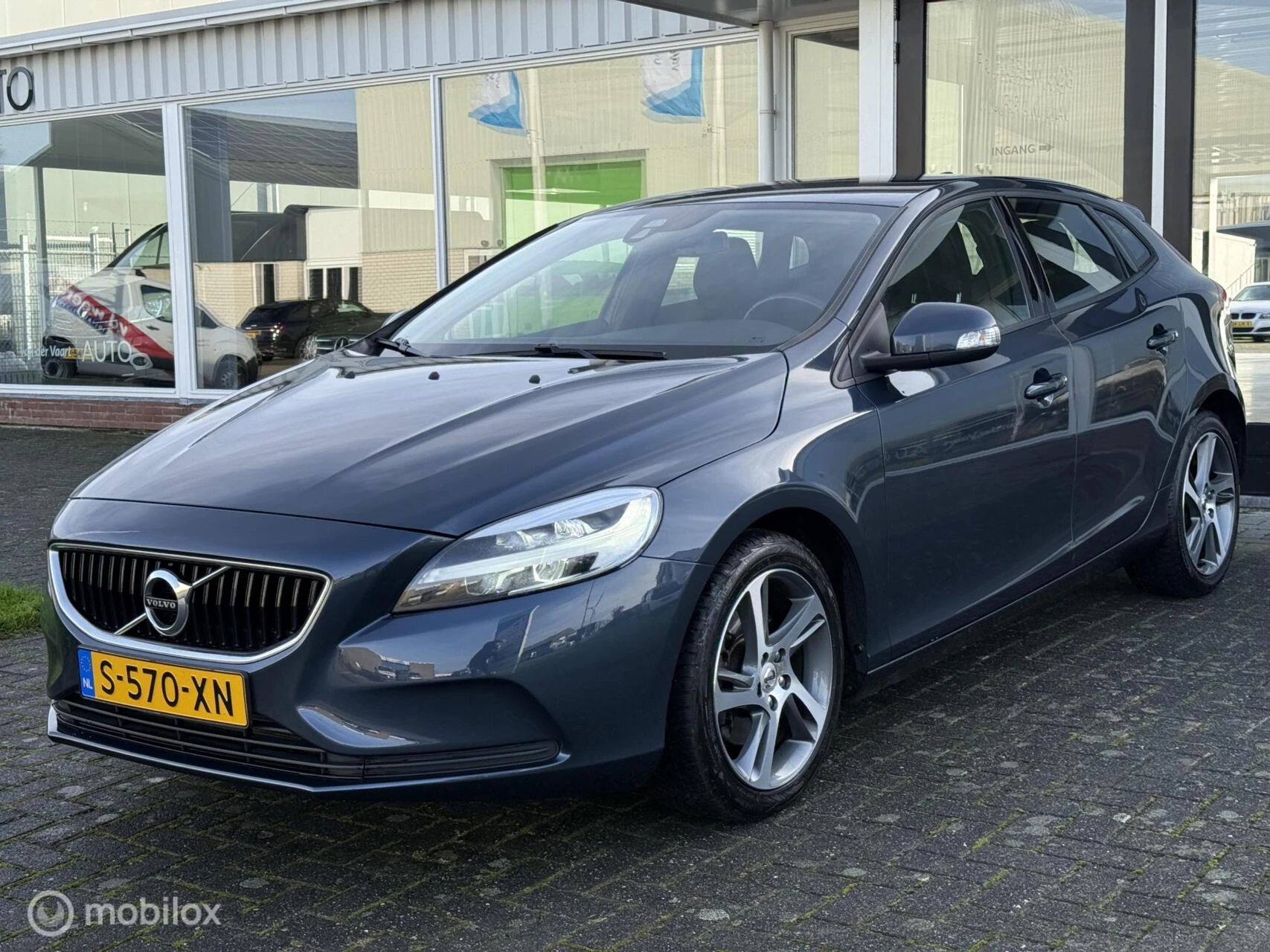 Hoofdafbeelding Volvo V40