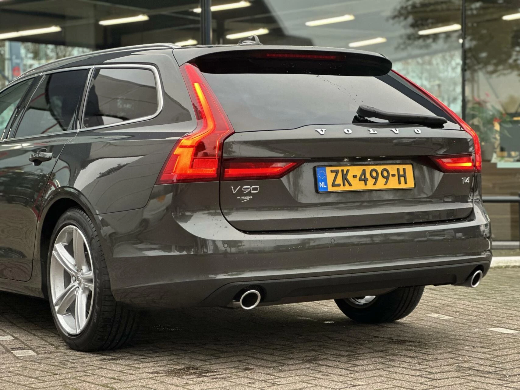 Hoofdafbeelding Volvo V90