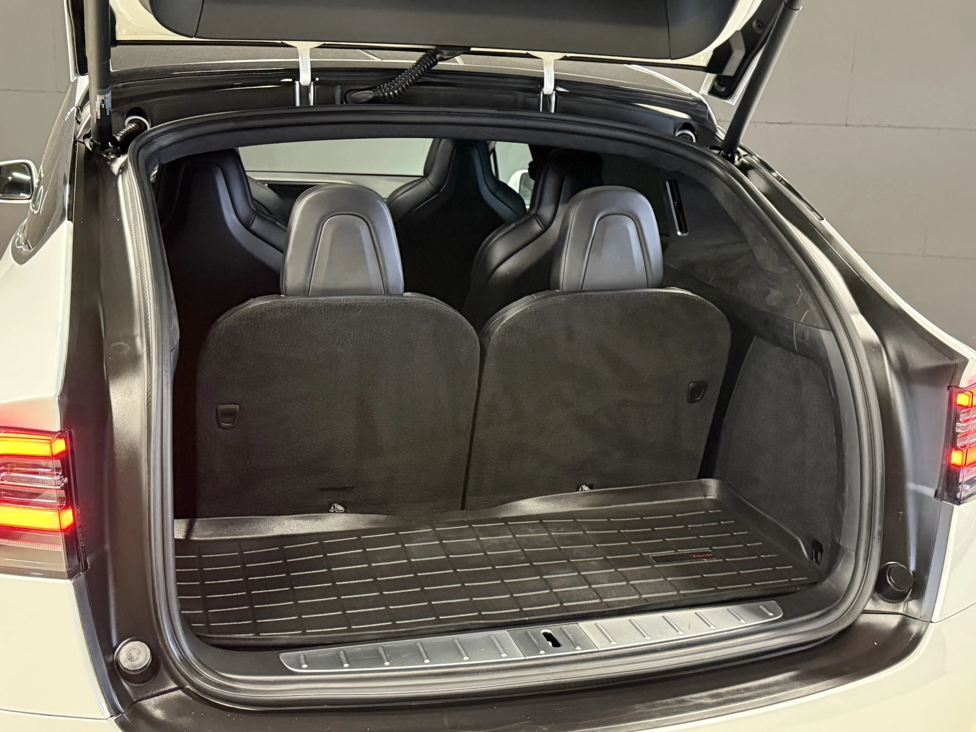 Hoofdafbeelding Tesla Model X