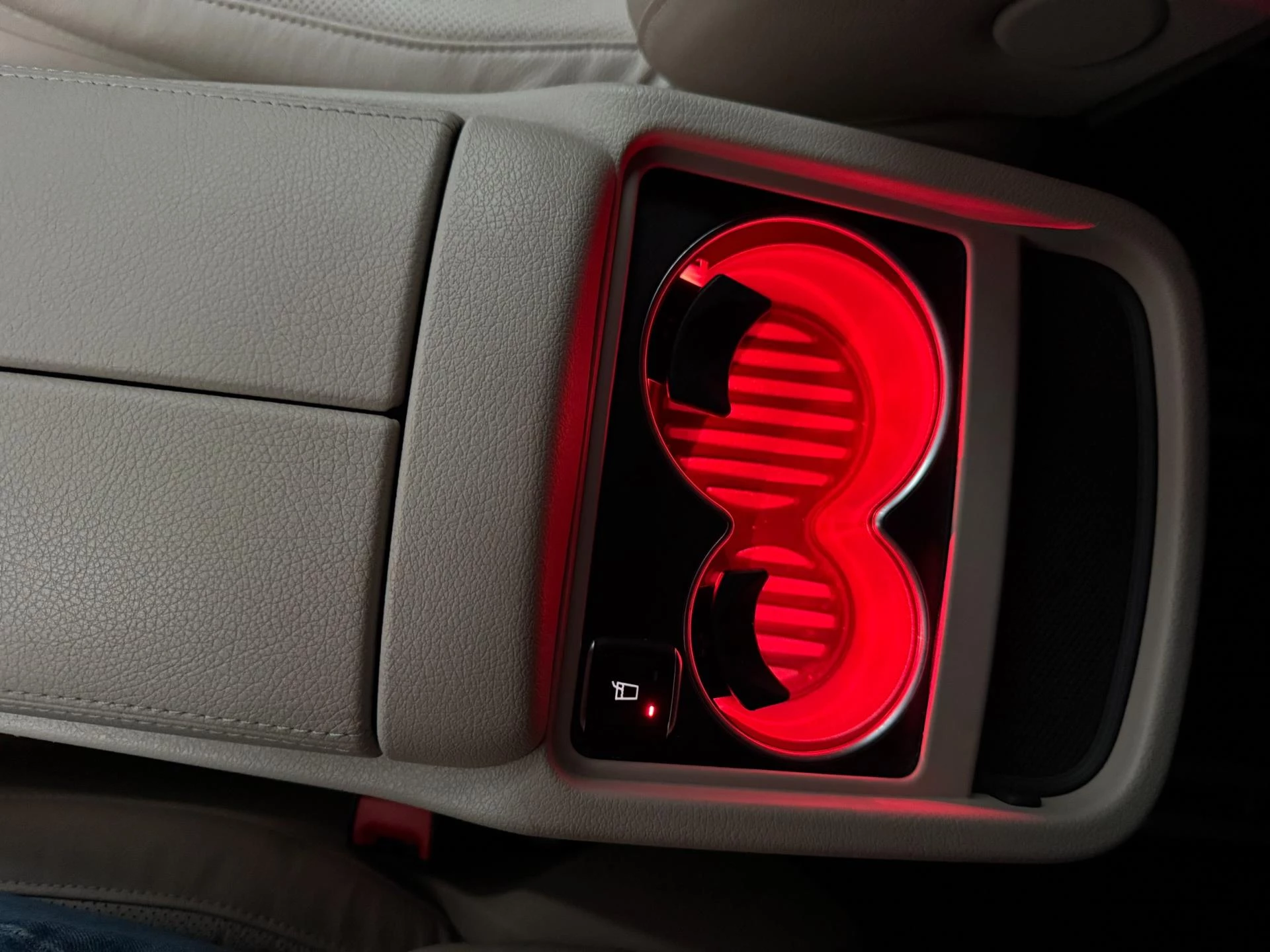 Hoofdafbeelding Mercedes-Benz EQV