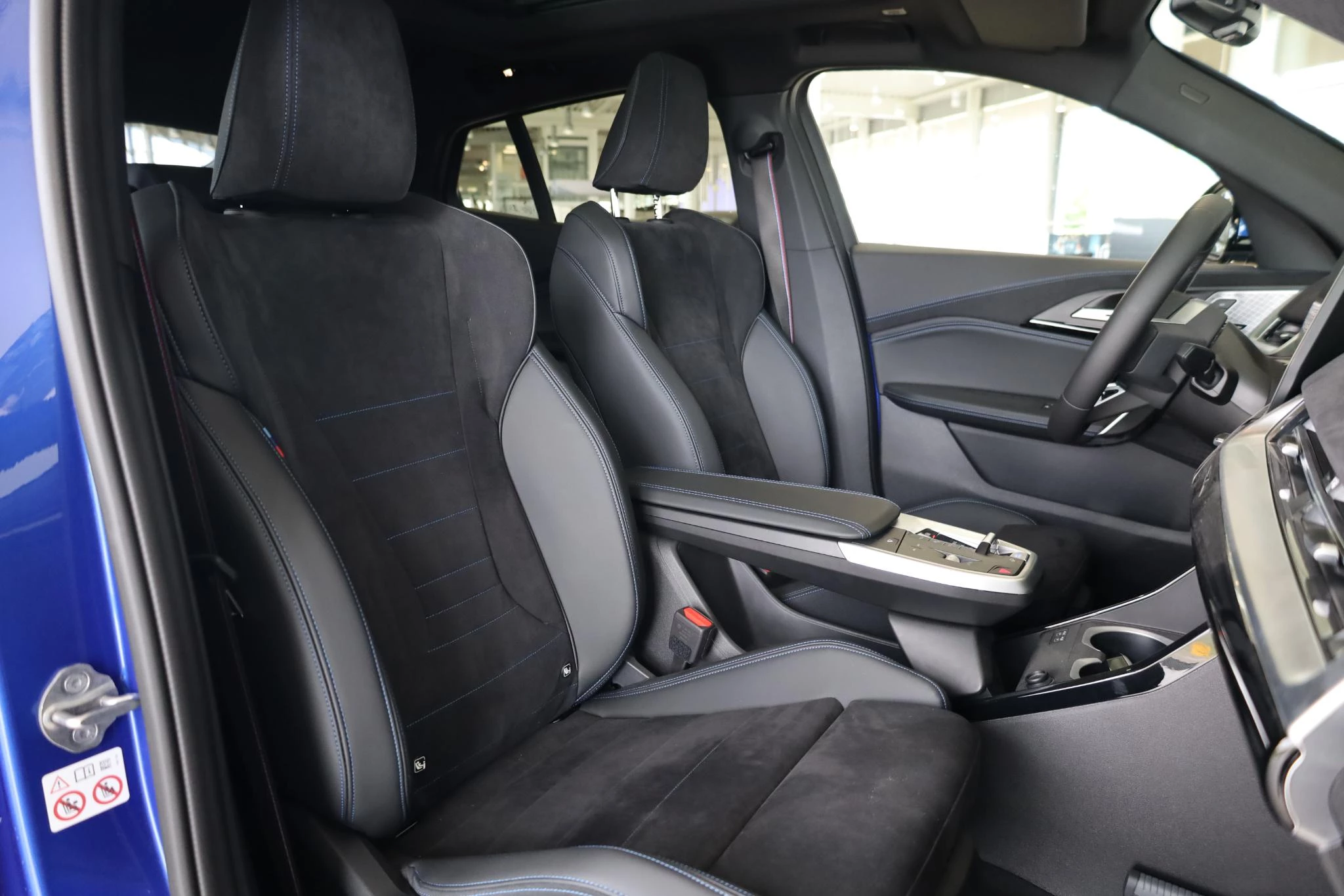 Hoofdafbeelding BMW iX2