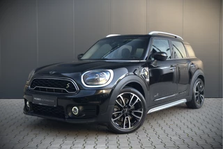 MINI Countryman Mini 2.0 Cooper S E ALL4 | Stoelverwarming | Parkeersensoren | Apple Carplay | Navigatie | Keyless | Ambiance Verlichting | Climate Control |