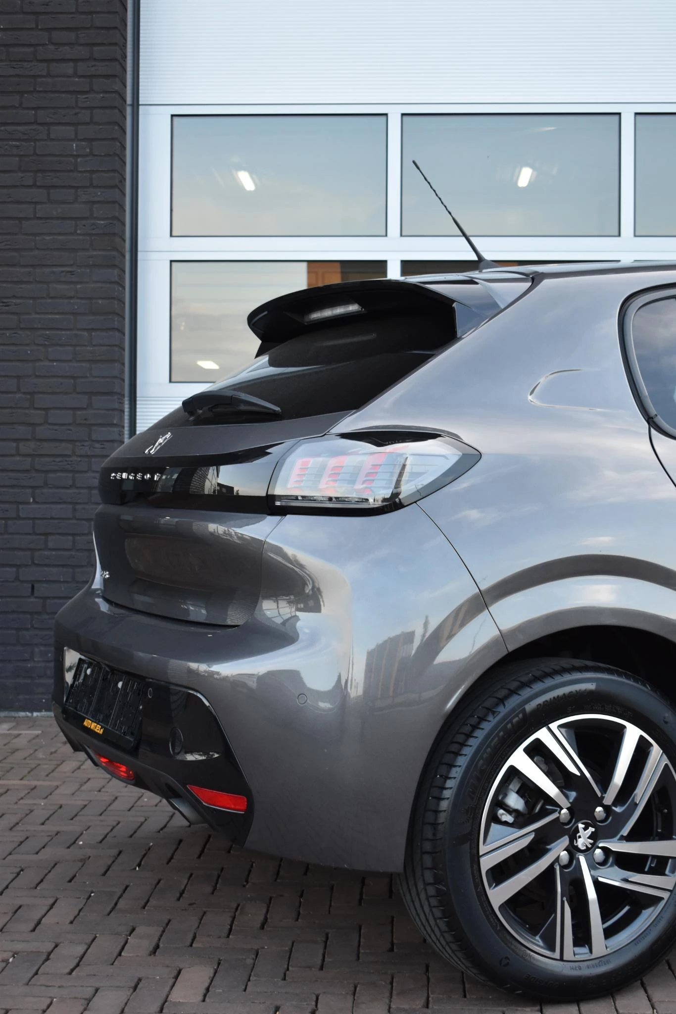 Hoofdafbeelding Peugeot 208