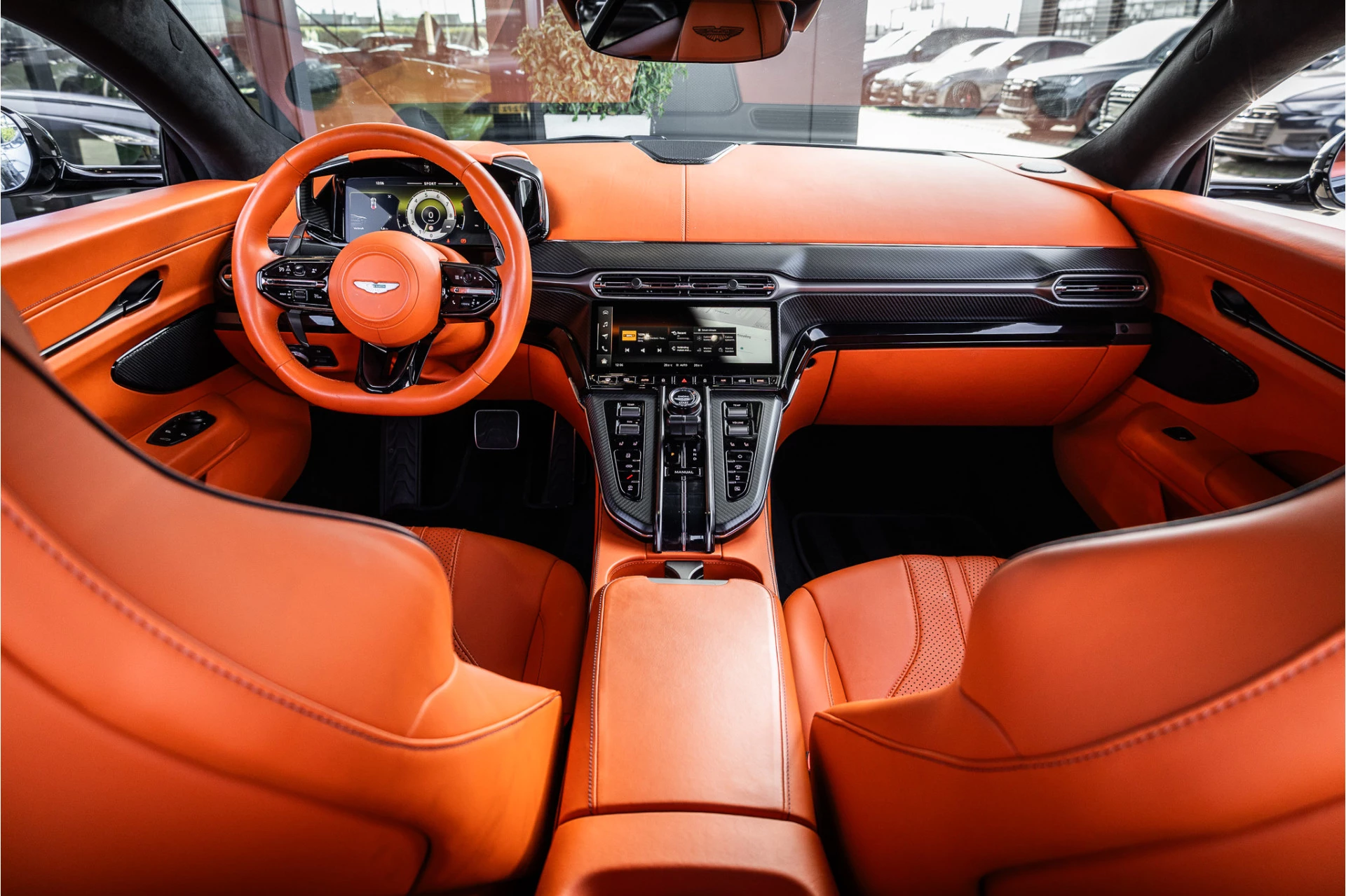 Hoofdafbeelding Aston Martin V8 Vantage