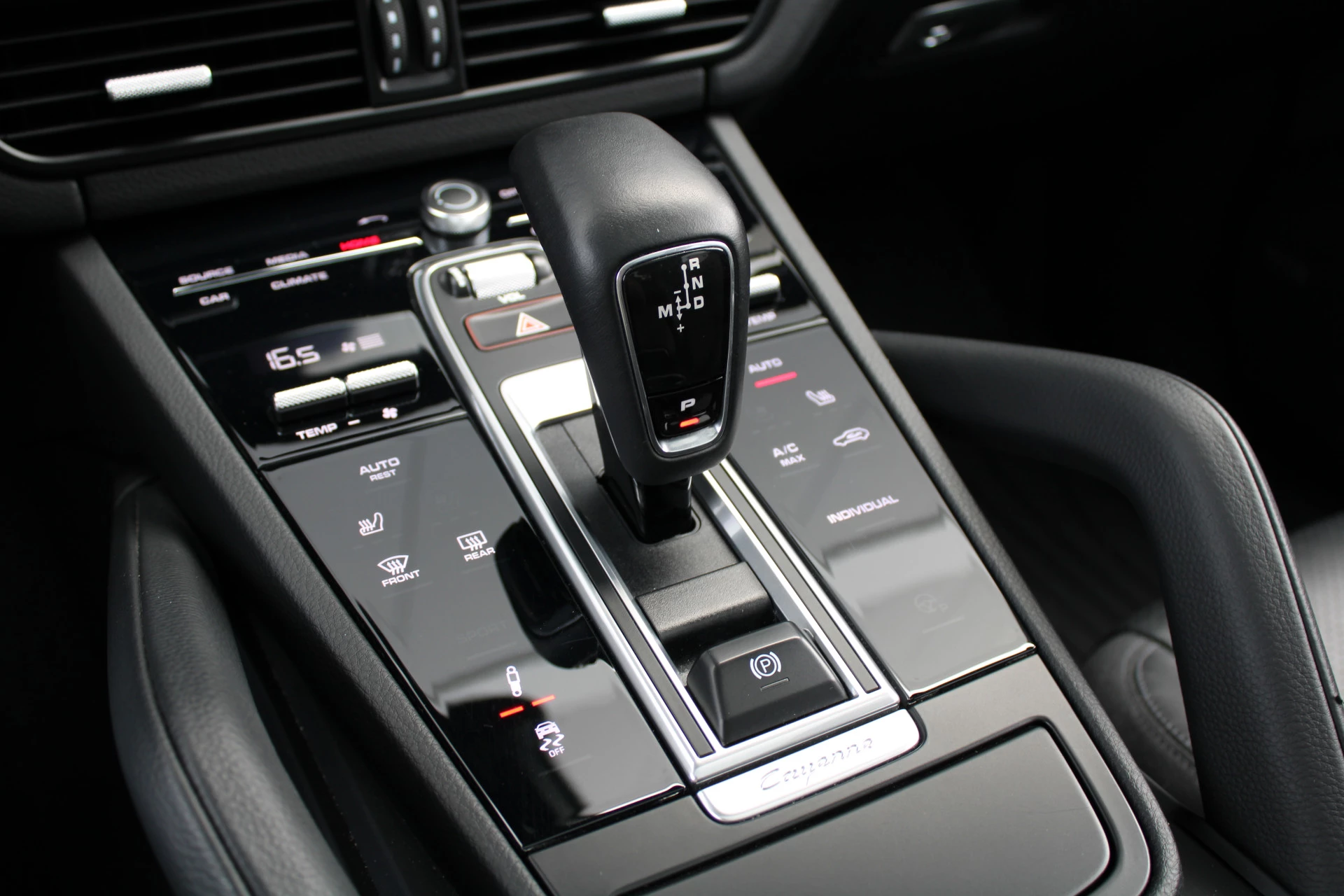 Hoofdafbeelding Porsche Cayenne