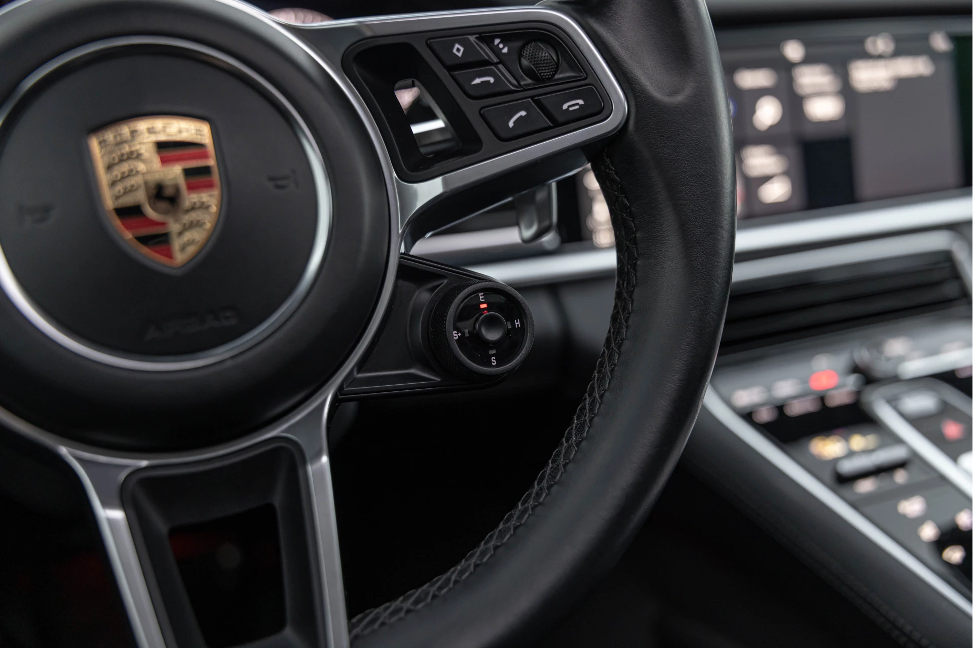 Hoofdafbeelding Porsche Panamera