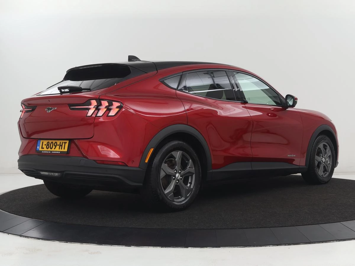 Hoofdafbeelding Ford Mustang Mach-E