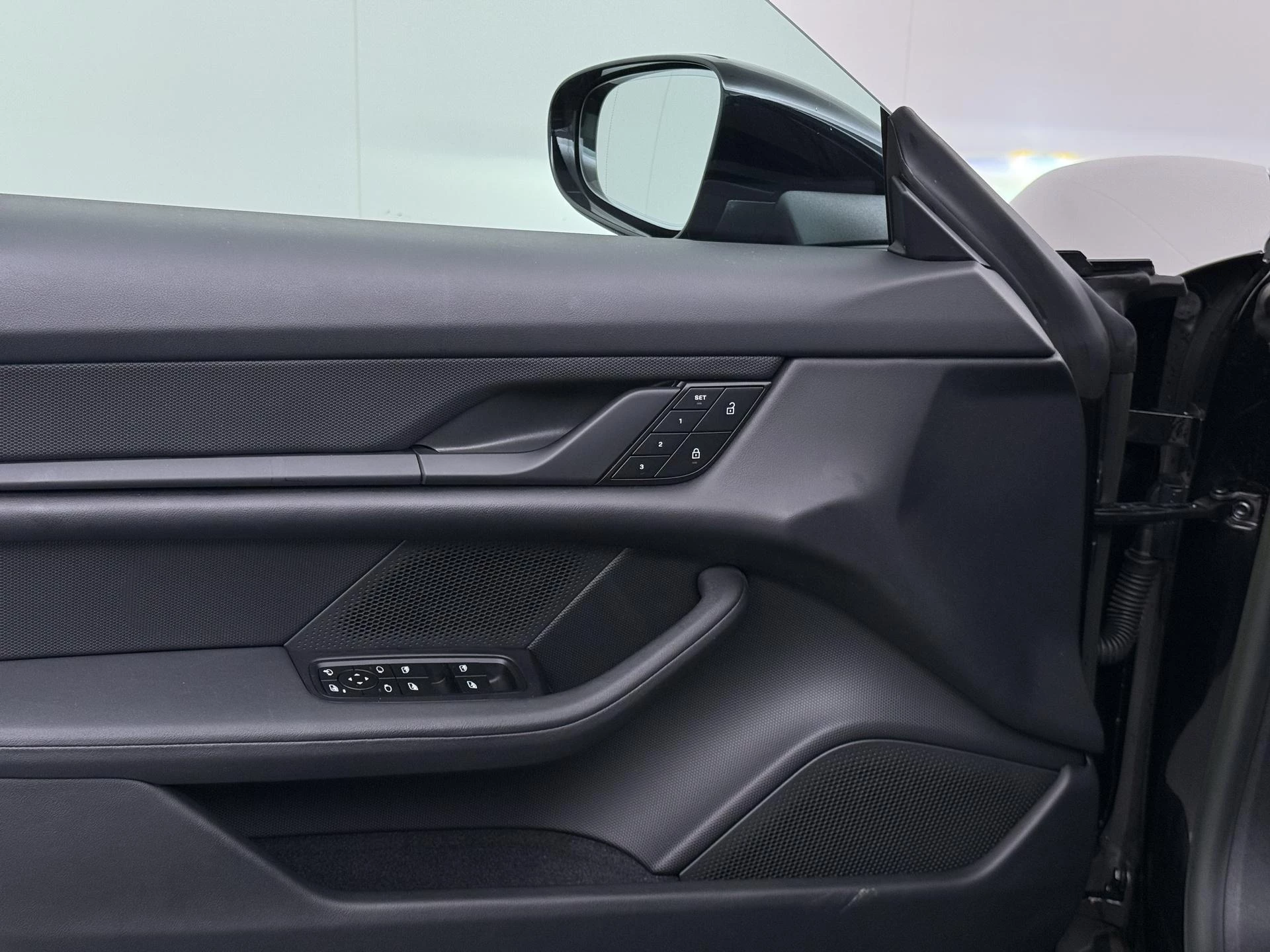 Hoofdafbeelding Porsche Taycan