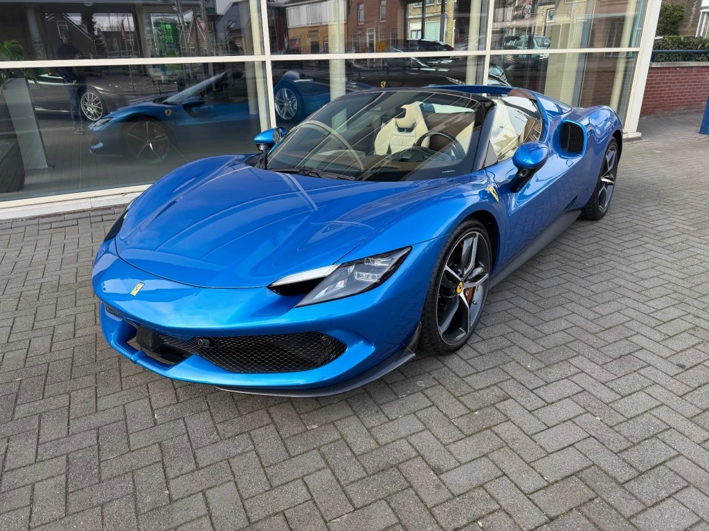 Hoofdafbeelding Ferrari 296