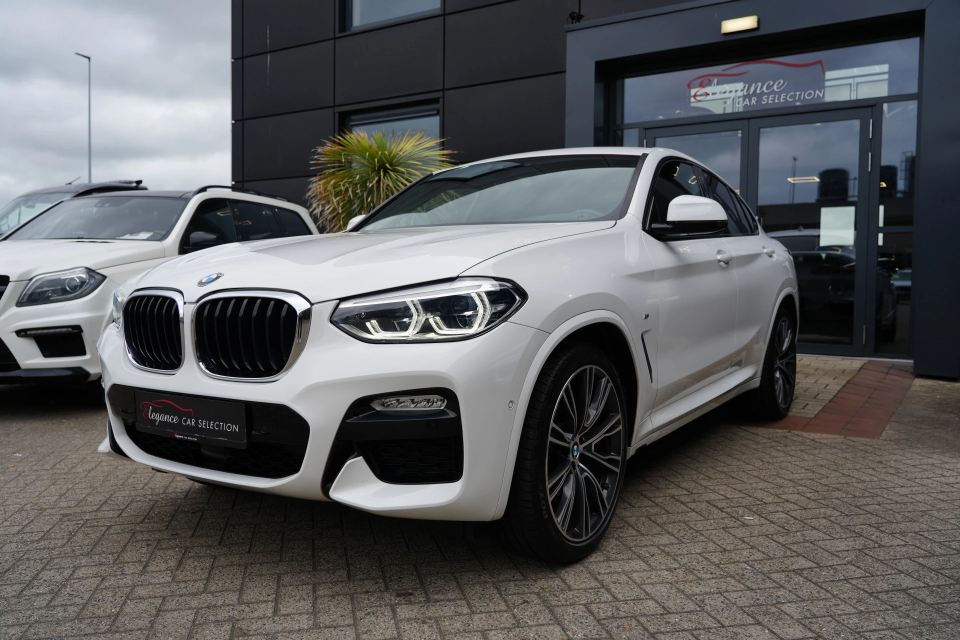 Hoofdafbeelding BMW X4