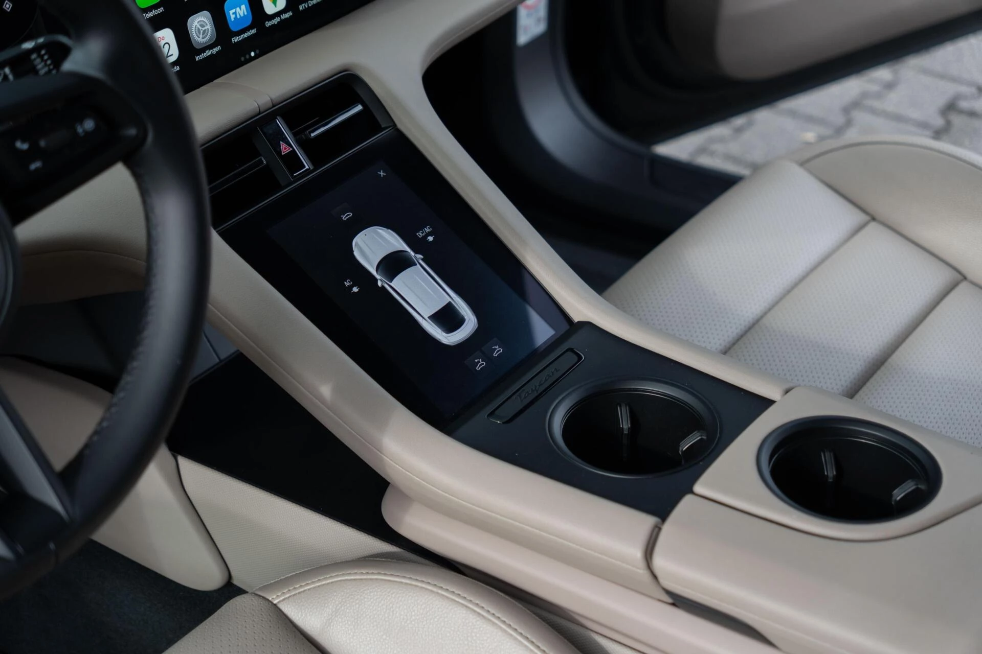 Hoofdafbeelding Porsche Taycan