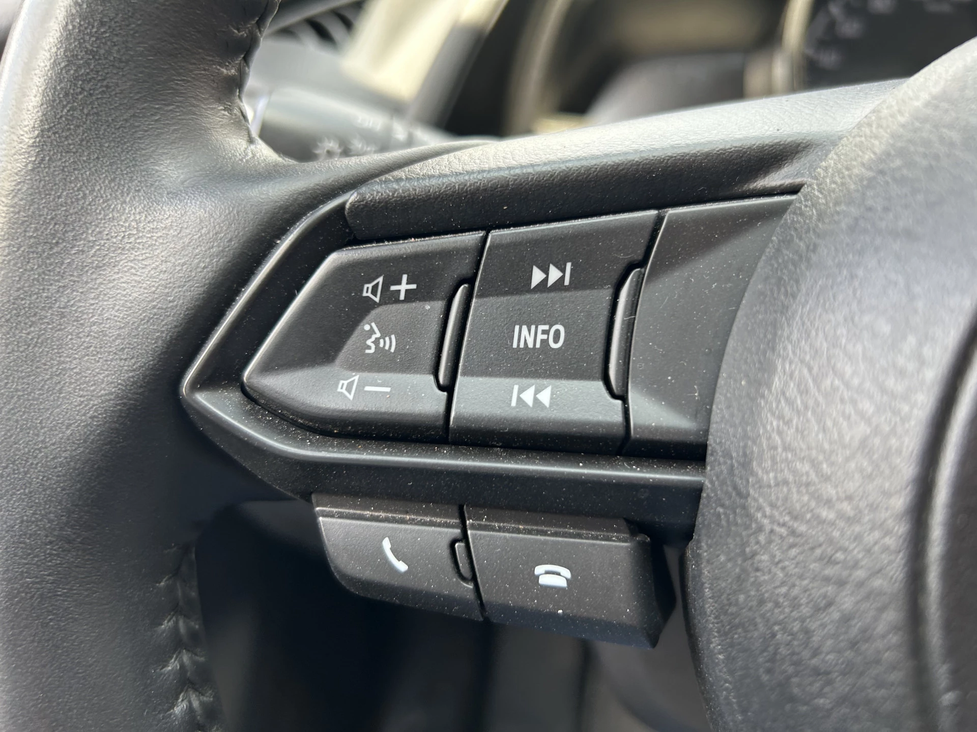 Hoofdafbeelding Mazda 2
