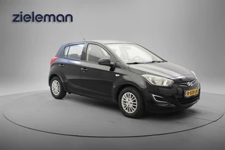 Hyundai i20 1.2i First Edition 5 Deurs - Airco, Lichtmetalen Velgen
