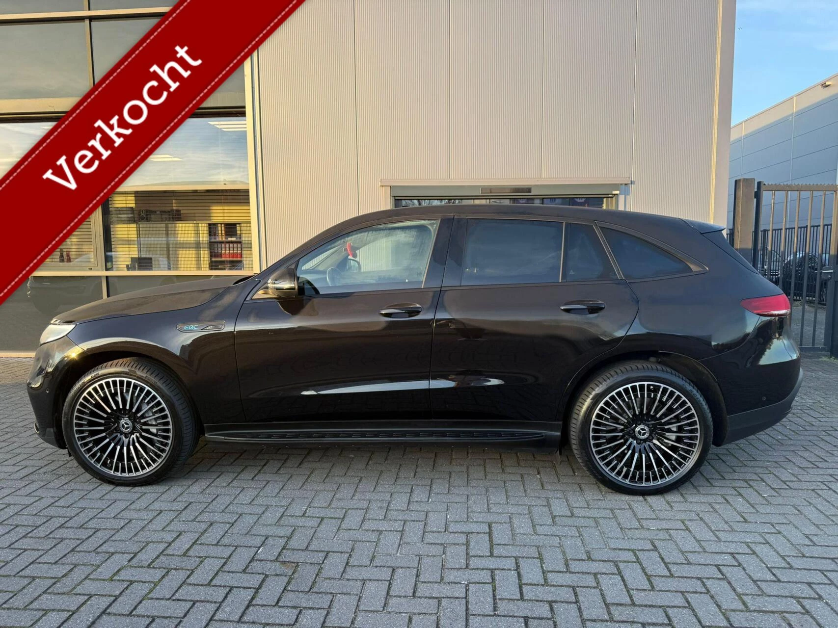Hoofdafbeelding Mercedes-Benz EQC