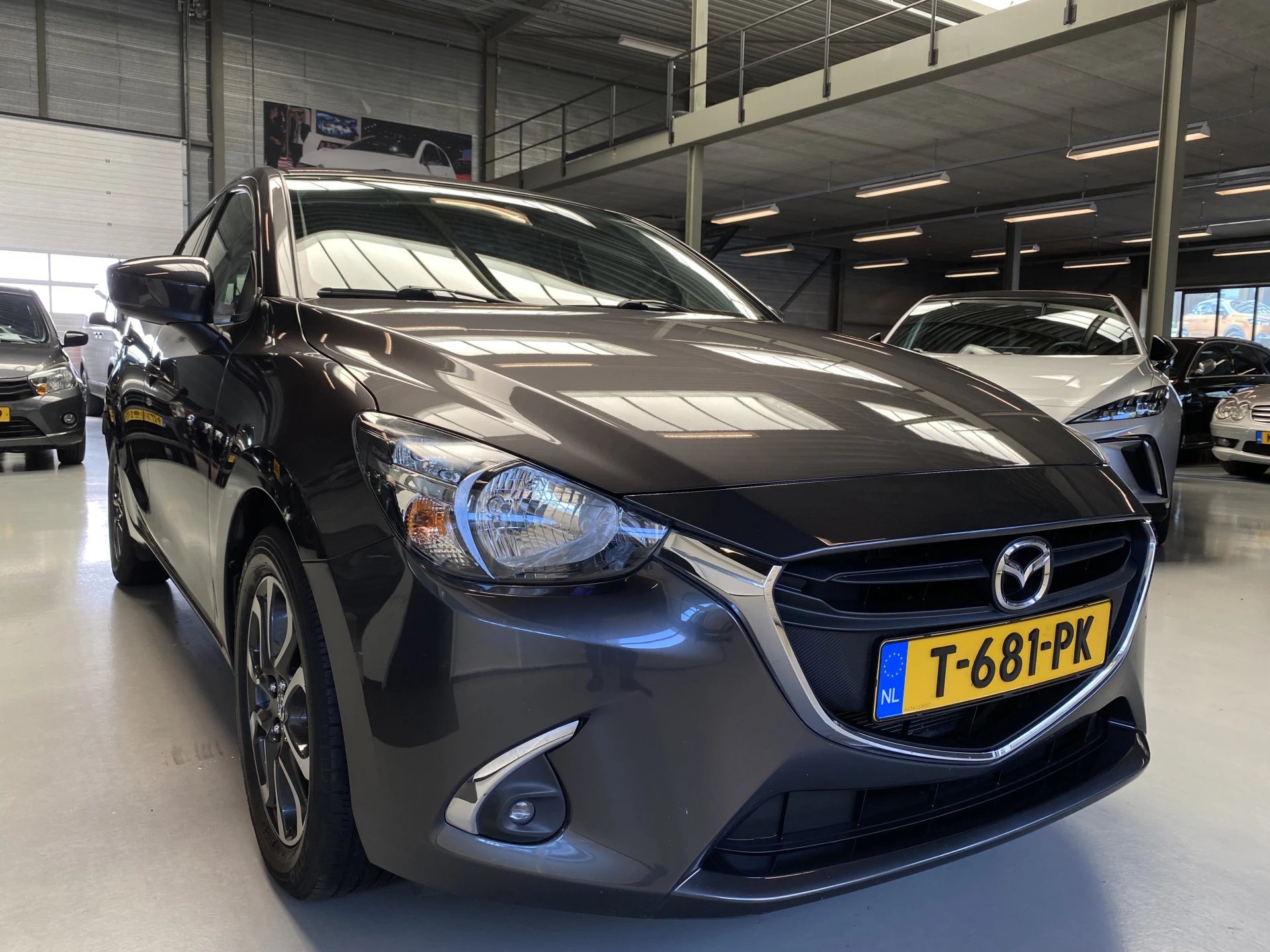 Hoofdafbeelding Mazda 2