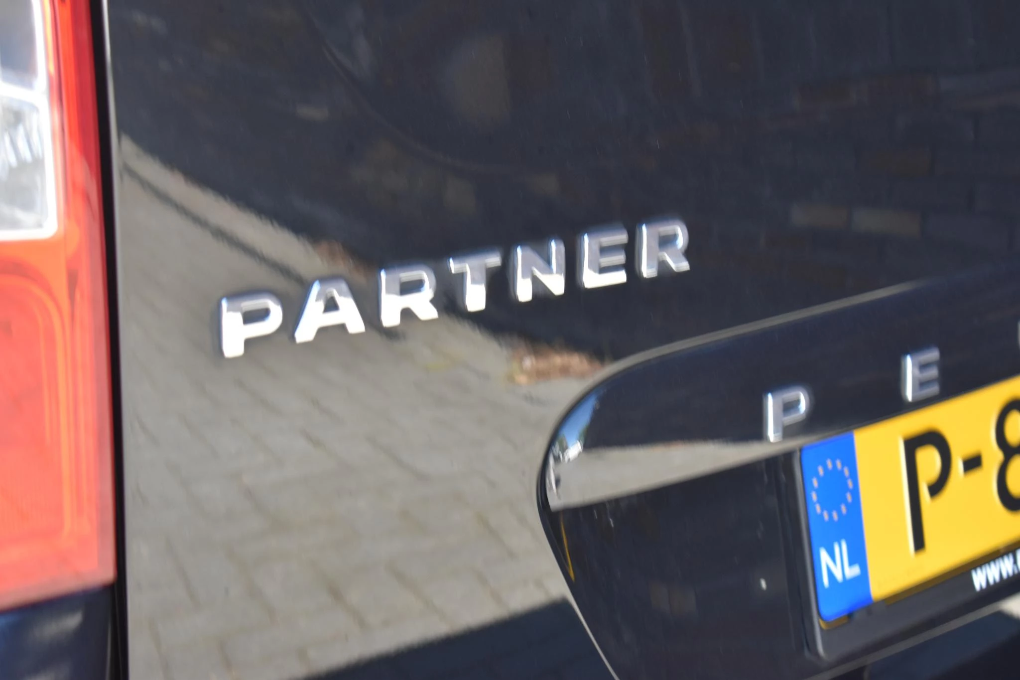 Hoofdafbeelding Peugeot Partner
