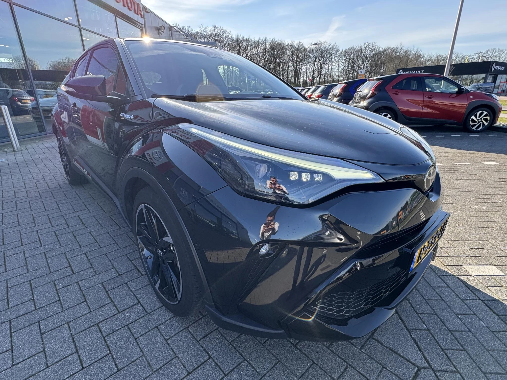 Hoofdafbeelding Toyota C-HR