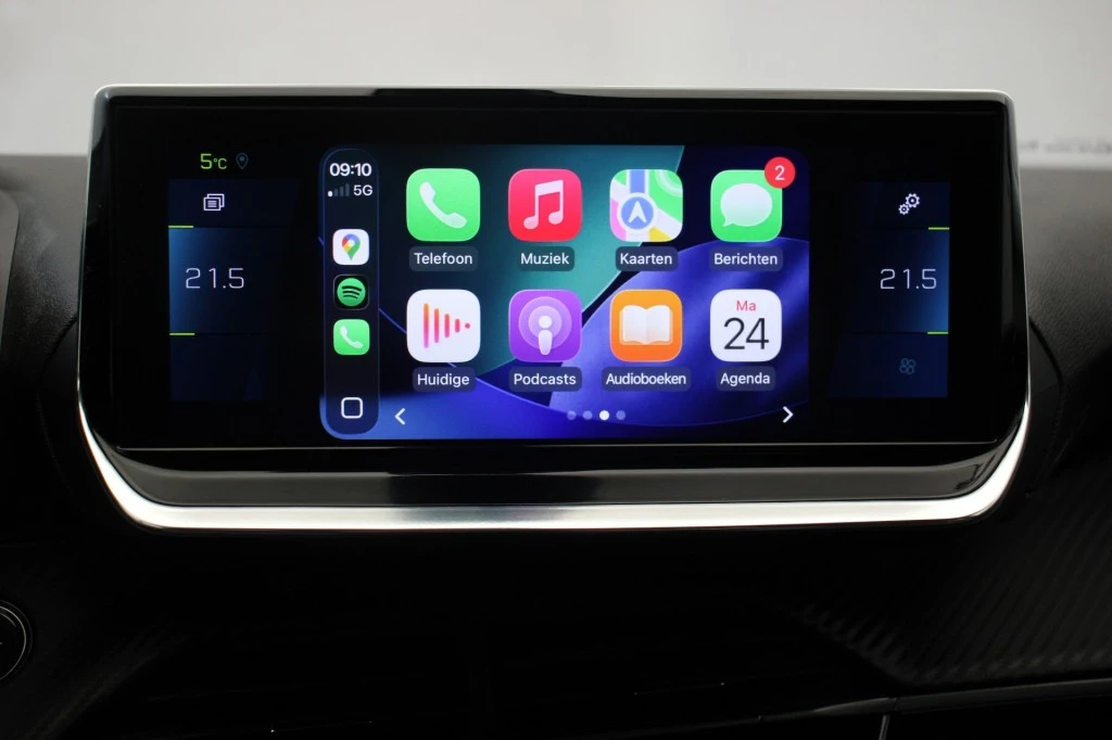 Hoofdafbeelding Peugeot e-2008