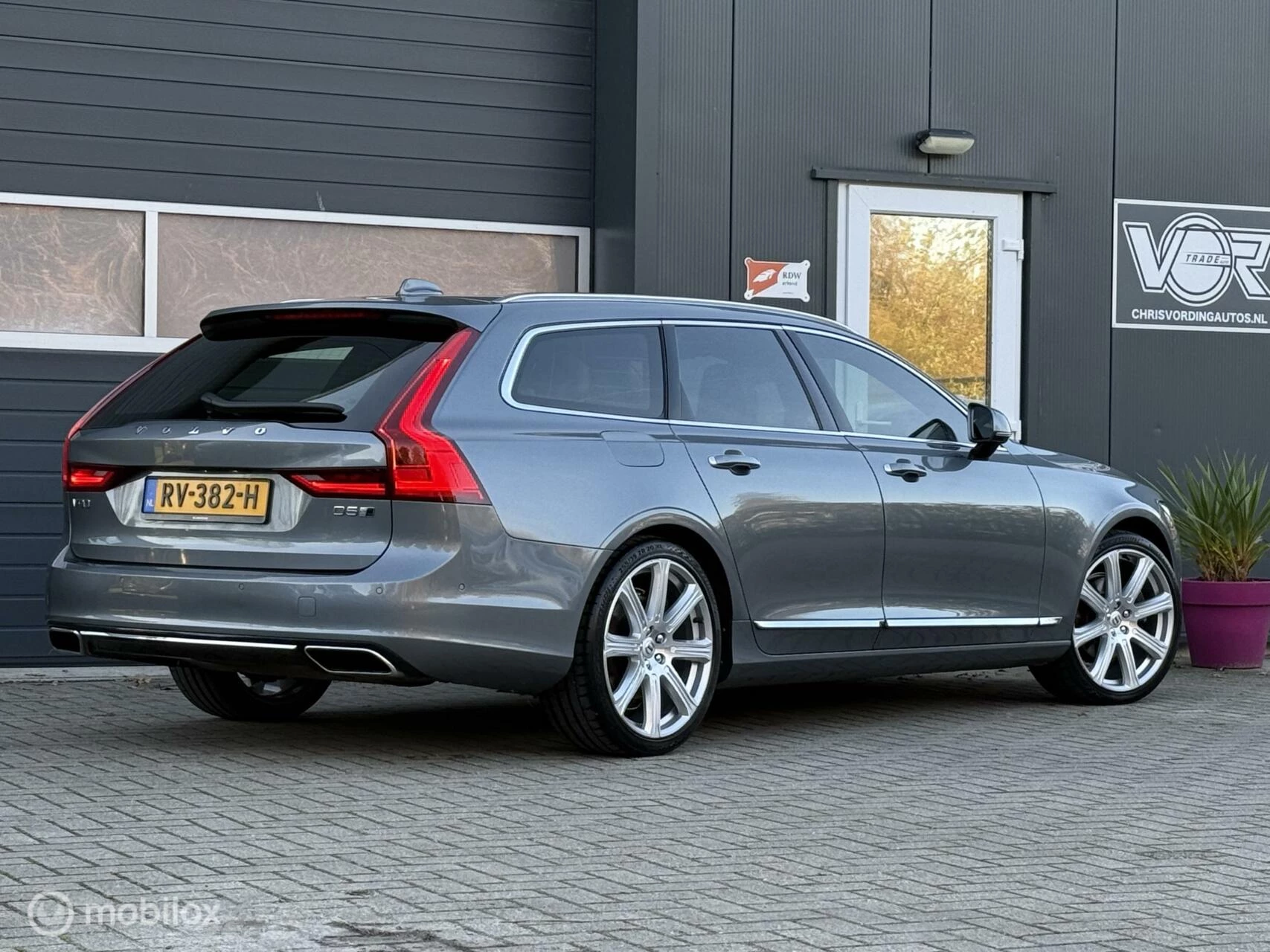 Hoofdafbeelding Volvo V90