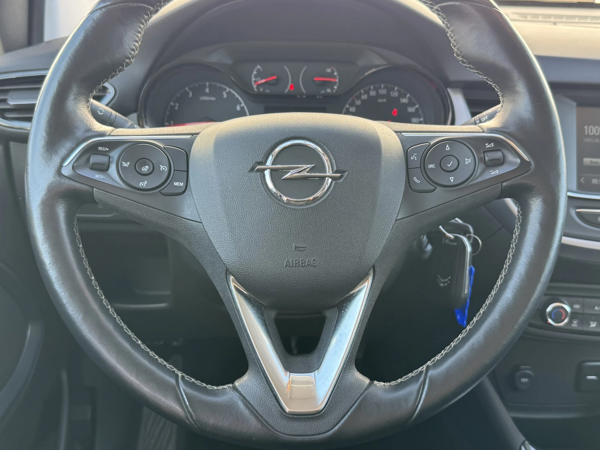 Hoofdafbeelding Opel Crossland X