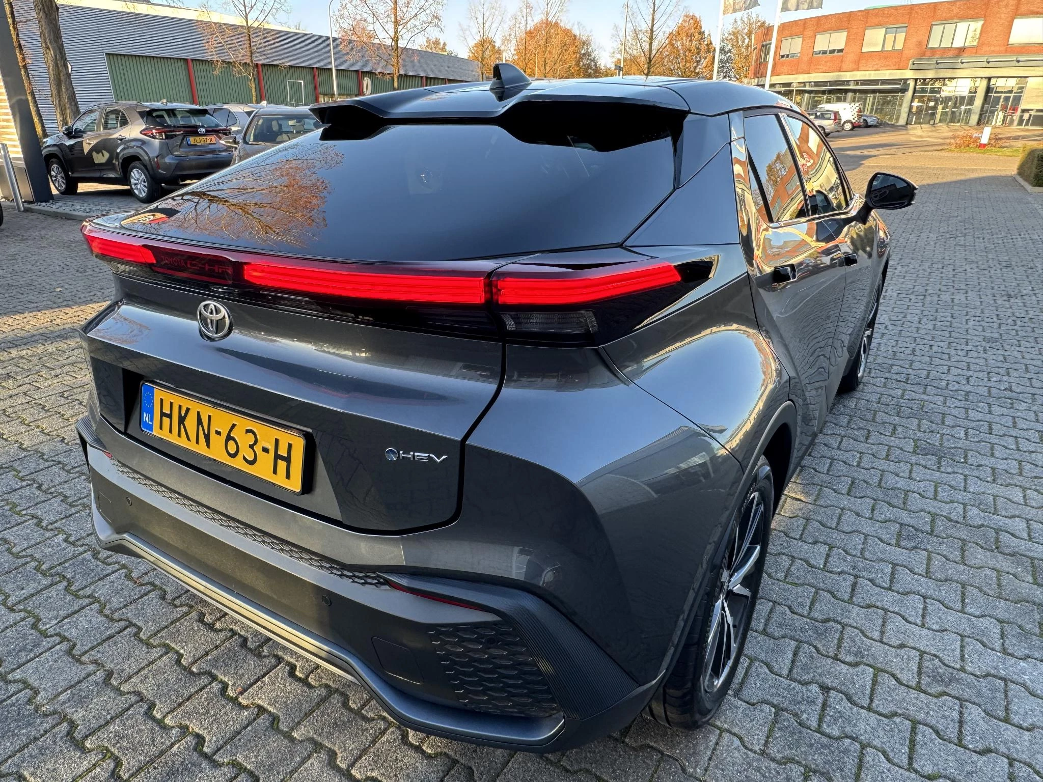 Hoofdafbeelding Toyota C-HR