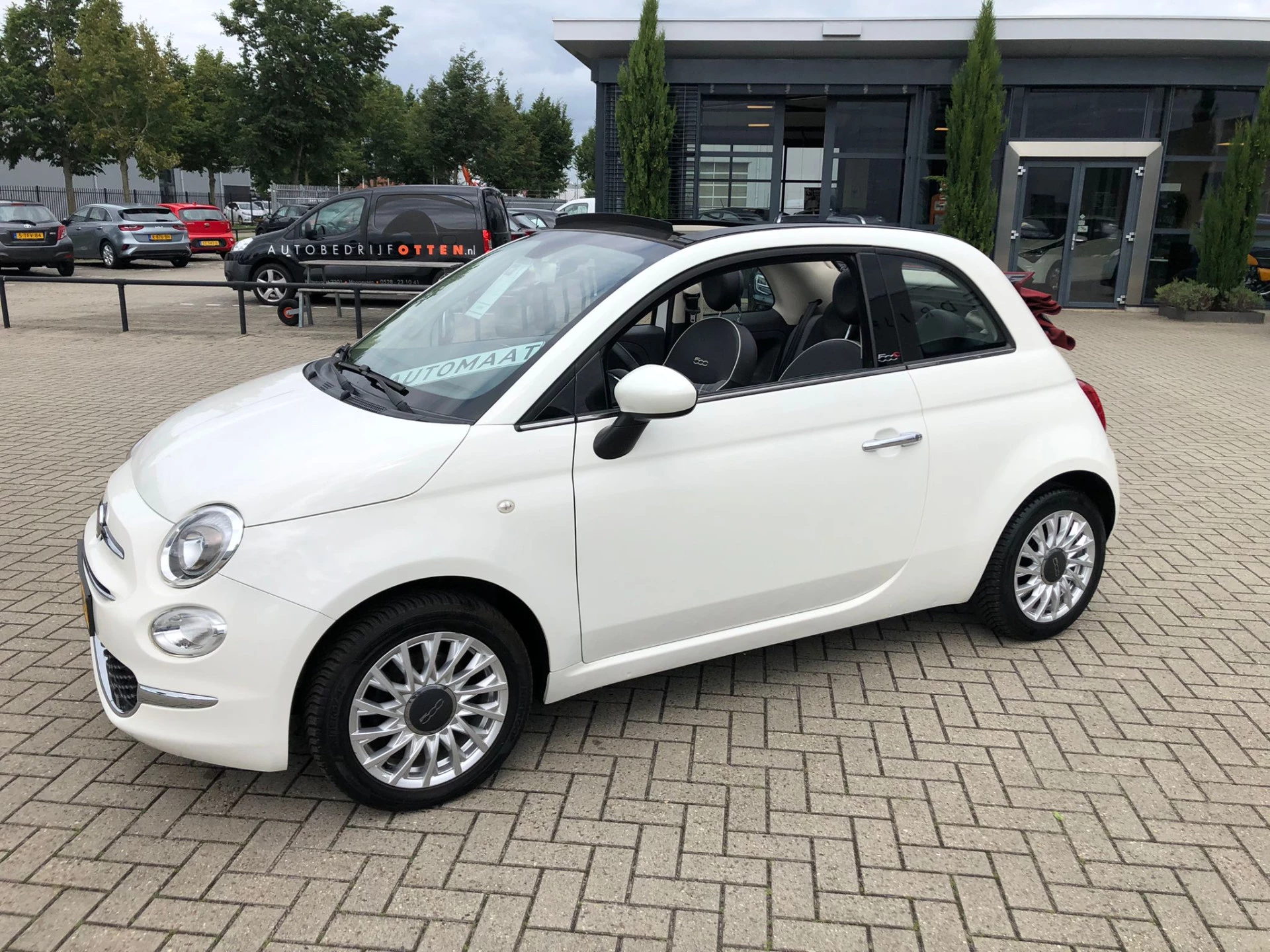 Hoofdafbeelding Fiat 500C