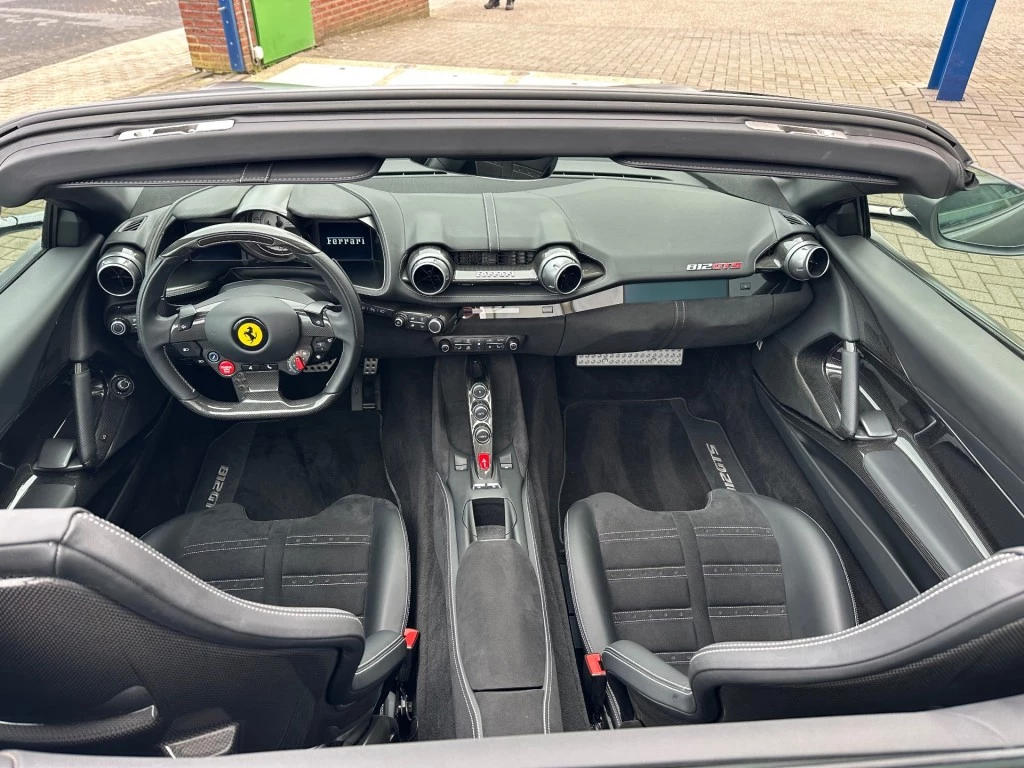 Hoofdafbeelding Ferrari 812