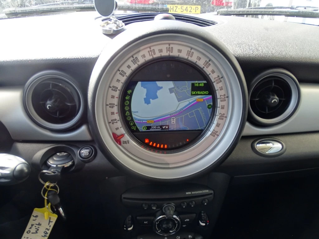 Hoofdafbeelding MINI One