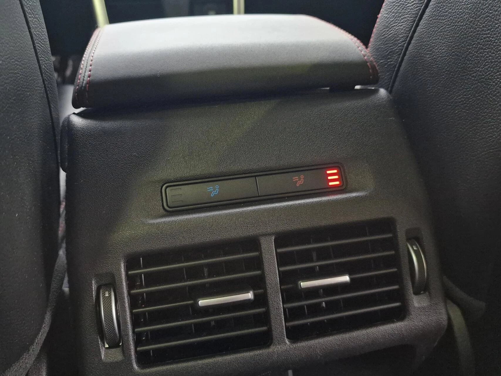 Hoofdafbeelding Land Rover Discovery Sport