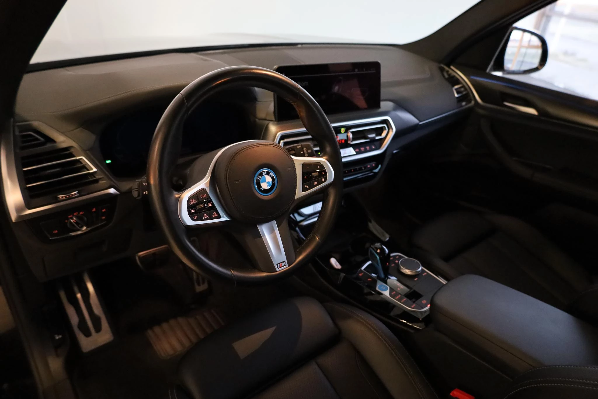 Hoofdafbeelding BMW iX3