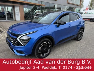 Hoofdafbeelding Kia Sportage Sportage 1.6 T PHEV 265pk 4WD  GT Plus Line,  65 km Volledig elektr. Trekhaak afneembaar  , GT Line uitvoering , Panorama dak . 19 inch Velgen , Priveglas, Stoel elektr. verstelbaar ,  Stoel & Stuur verwarming ,