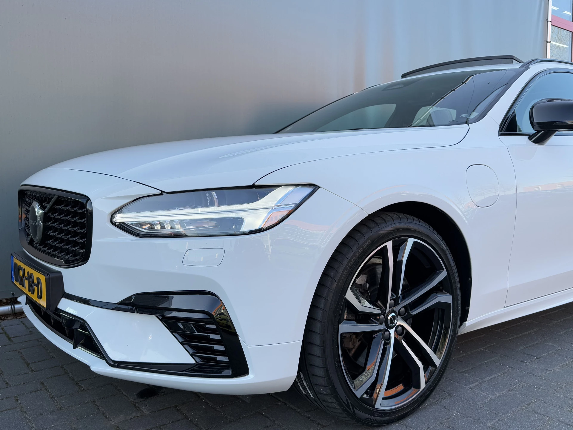 Hoofdafbeelding Volvo V90