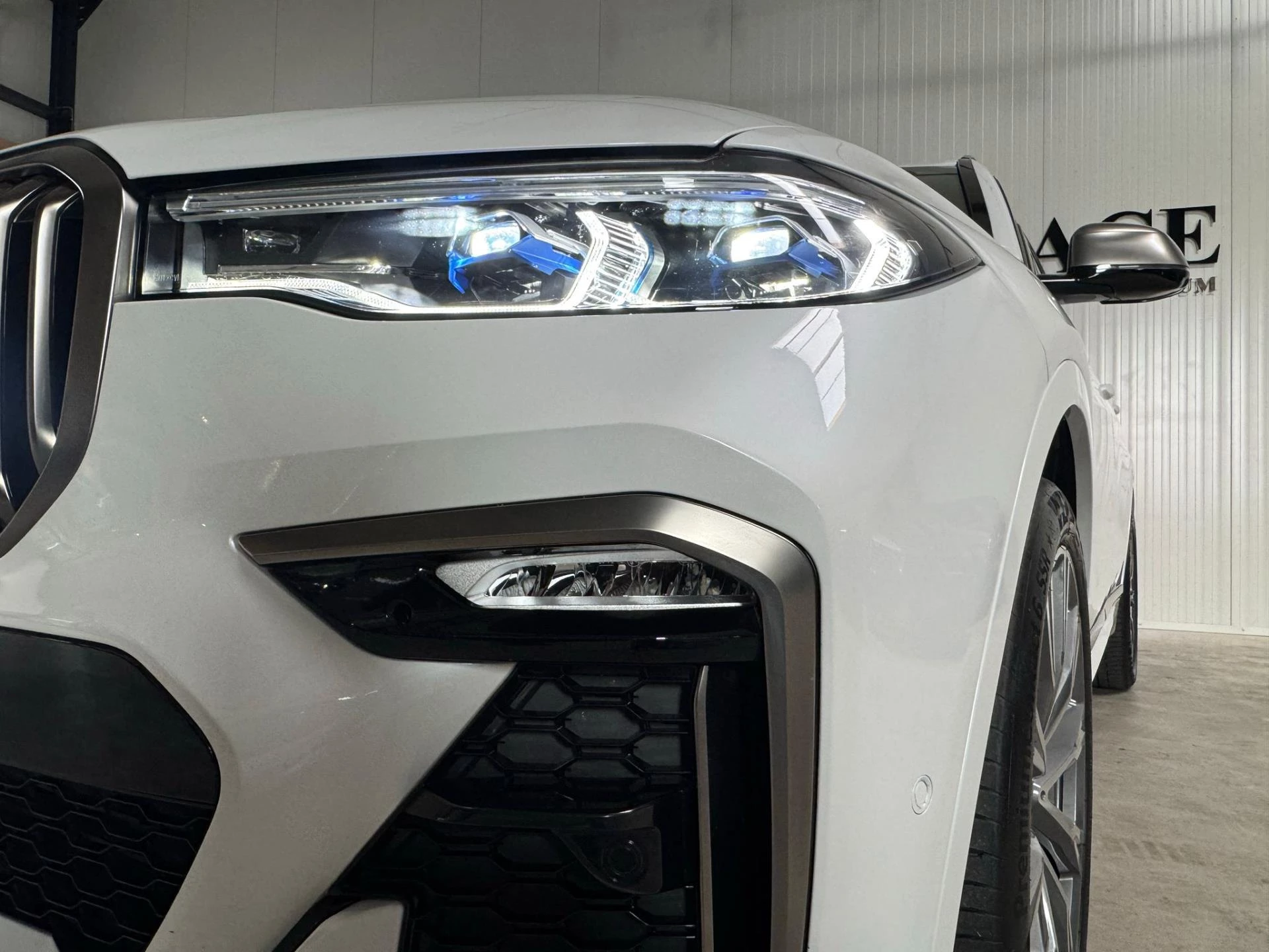 Hoofdafbeelding BMW X7