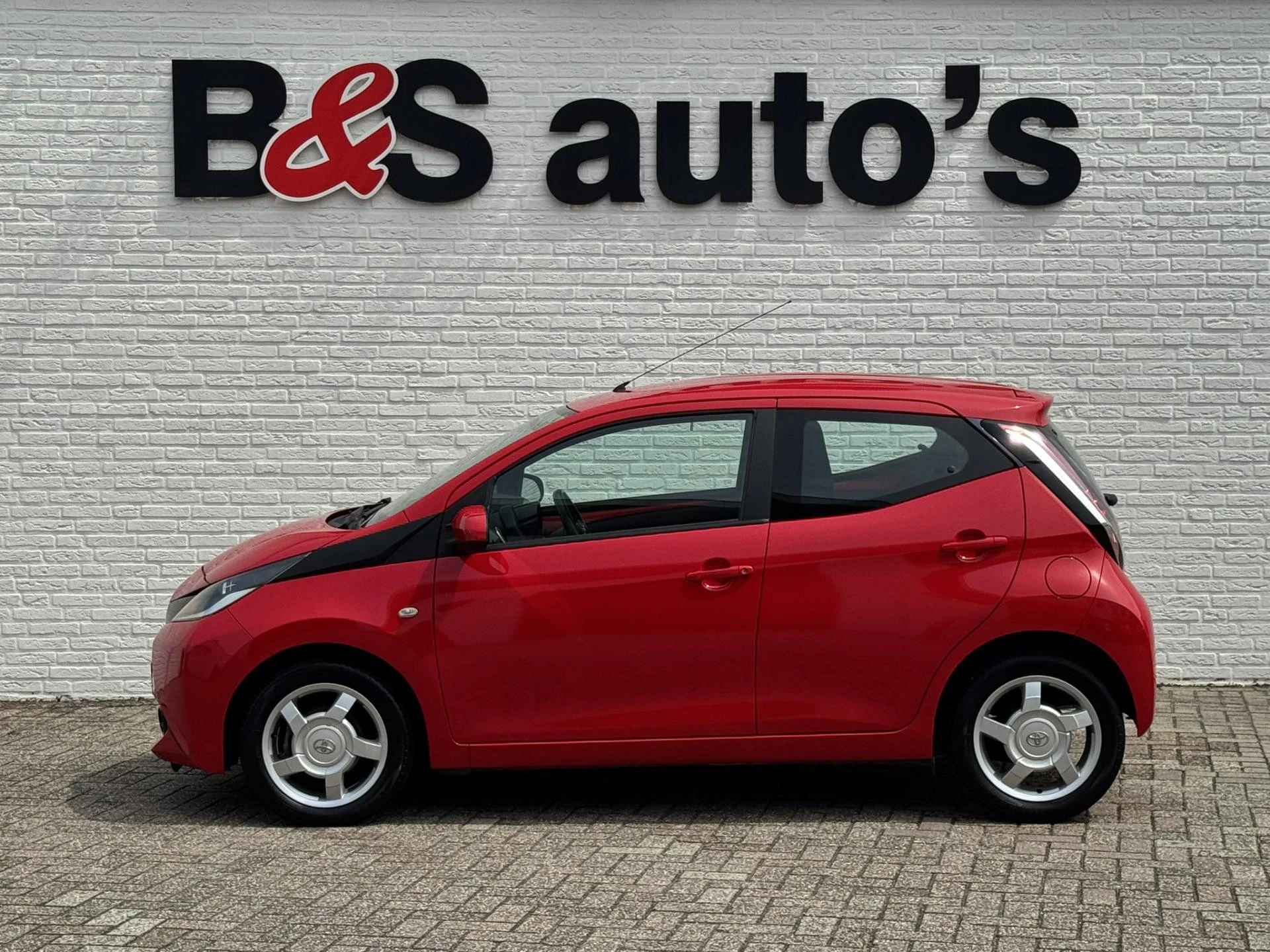 Hoofdafbeelding Toyota Aygo