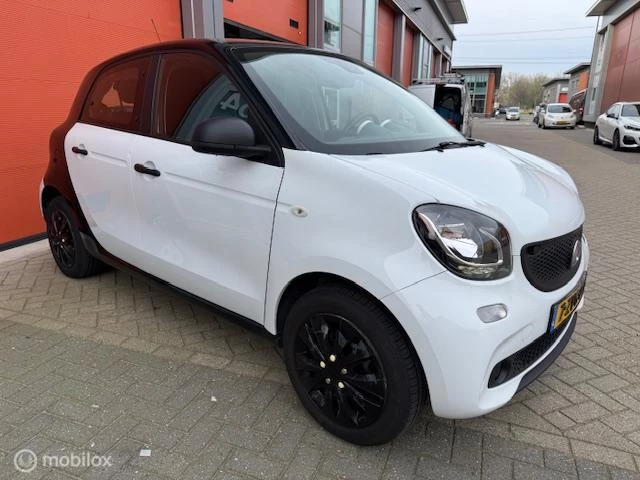 Hoofdafbeelding smart Forfour