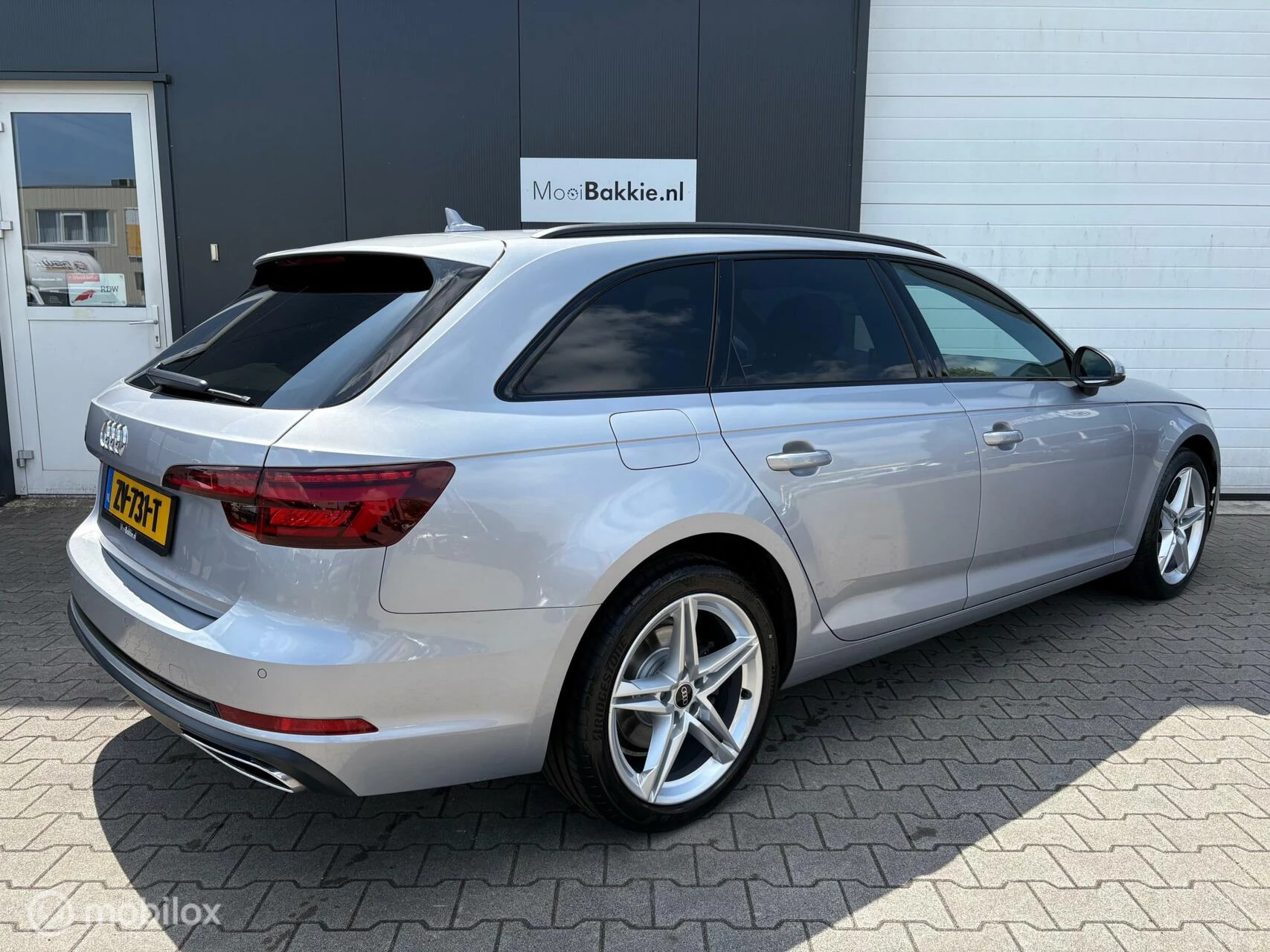 Hoofdafbeelding Audi A4