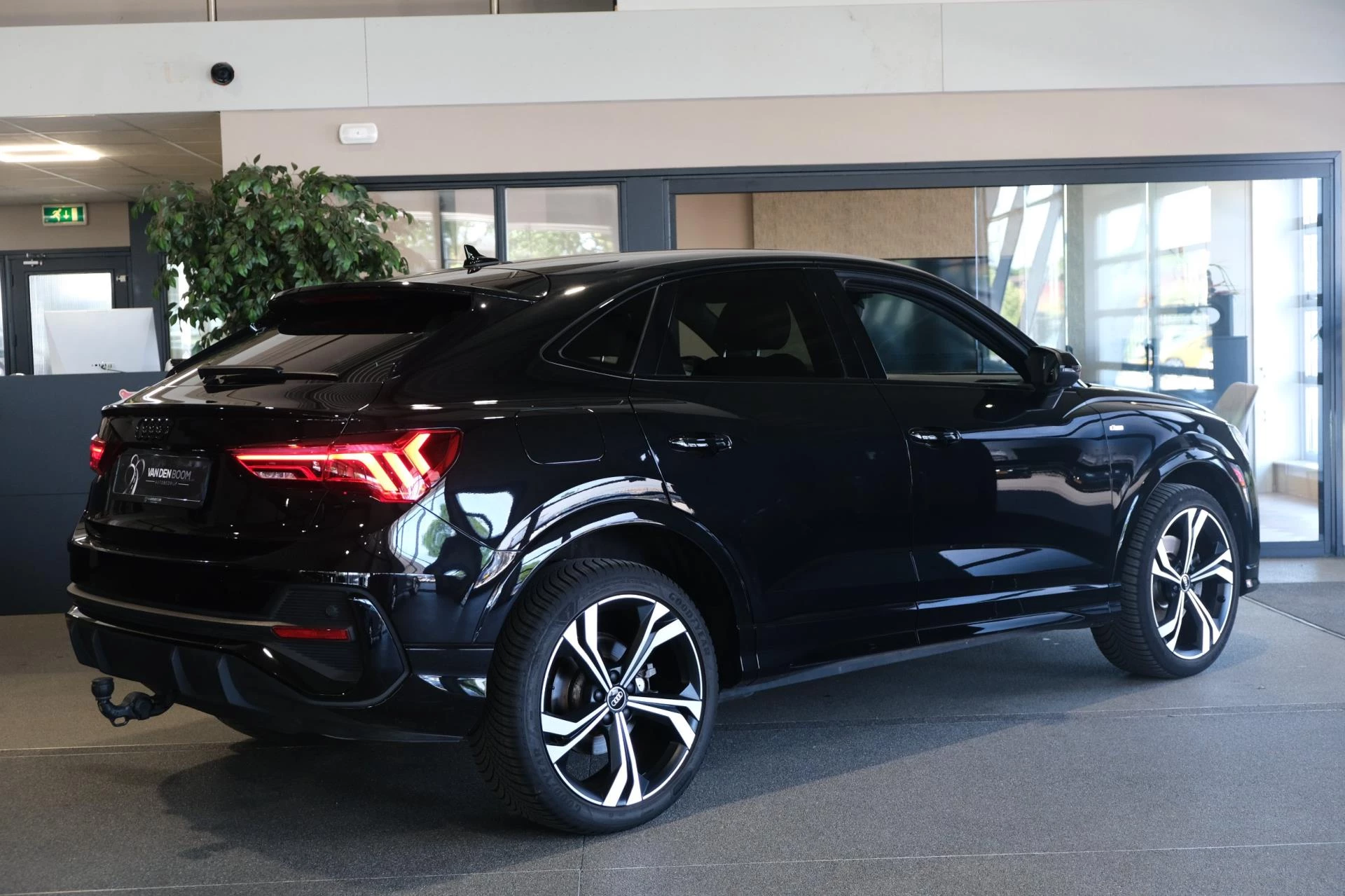 Hoofdafbeelding Audi Q3