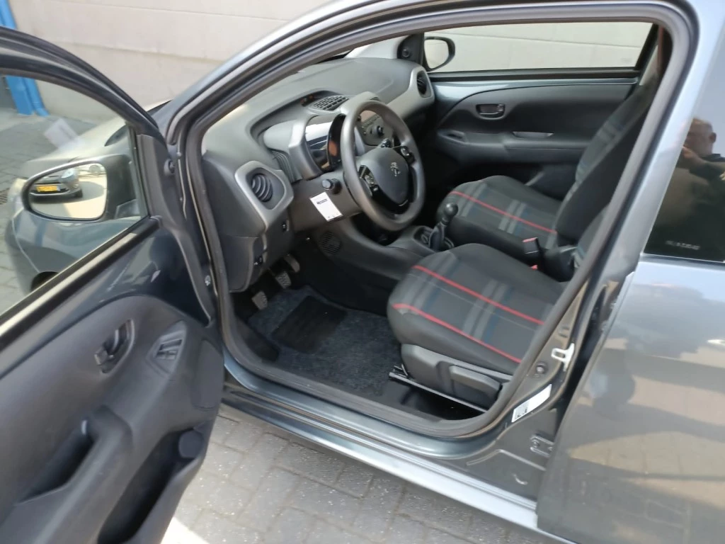 Hoofdafbeelding Peugeot 108