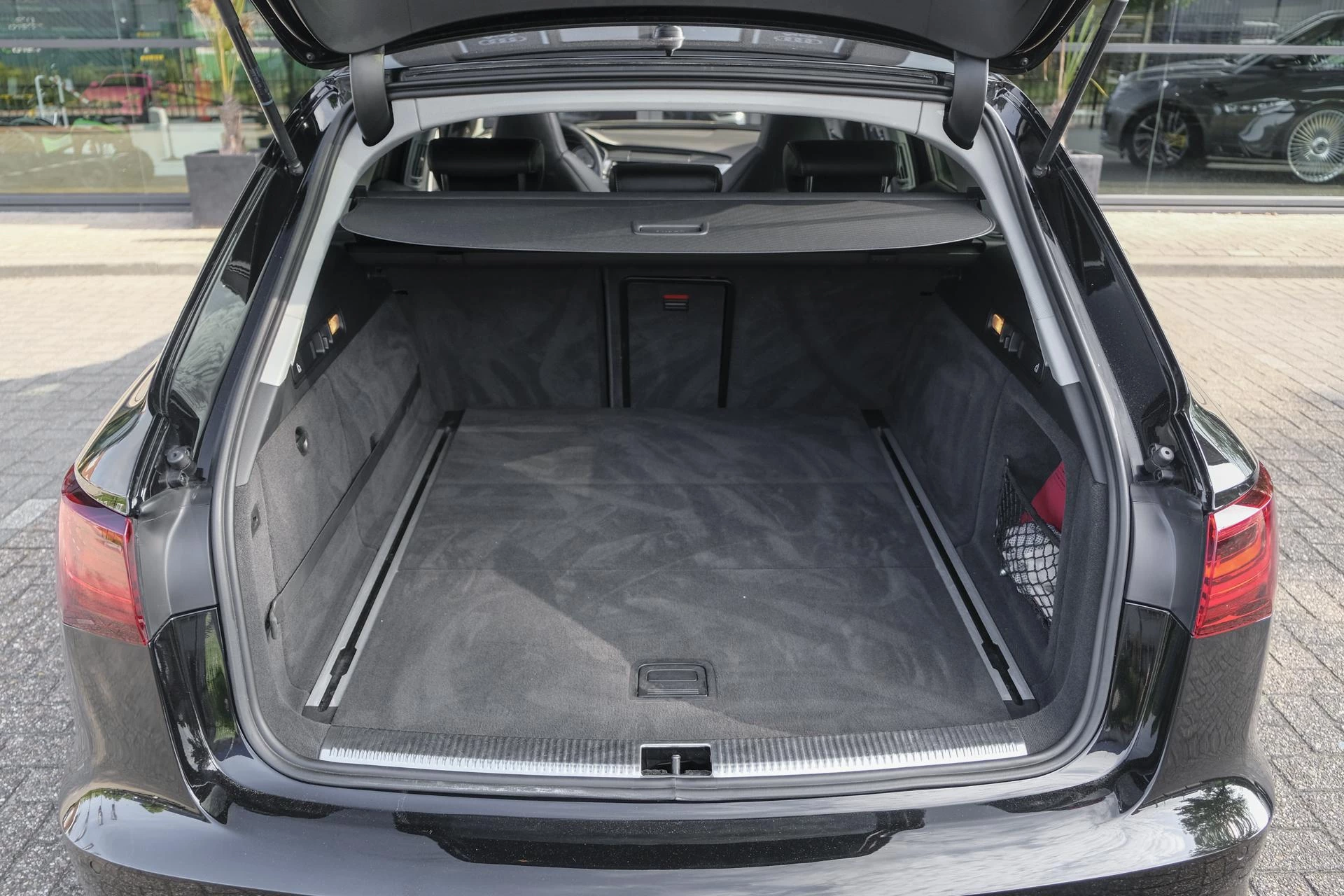 Hoofdafbeelding Audi S6