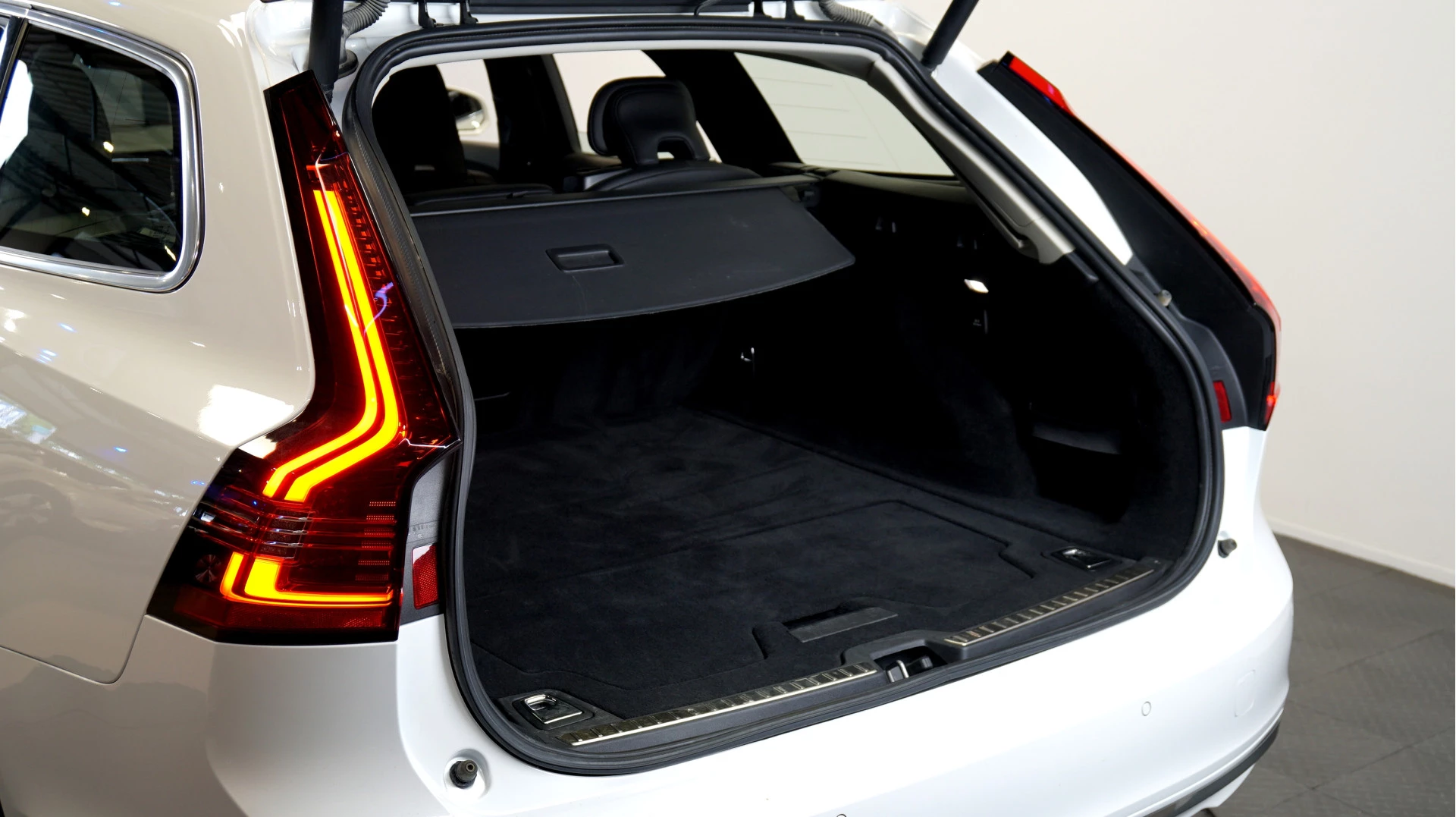 Hoofdafbeelding Volvo V90