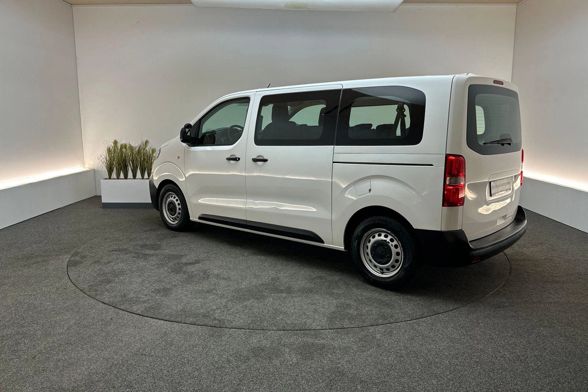 Hoofdafbeelding Peugeot Traveller