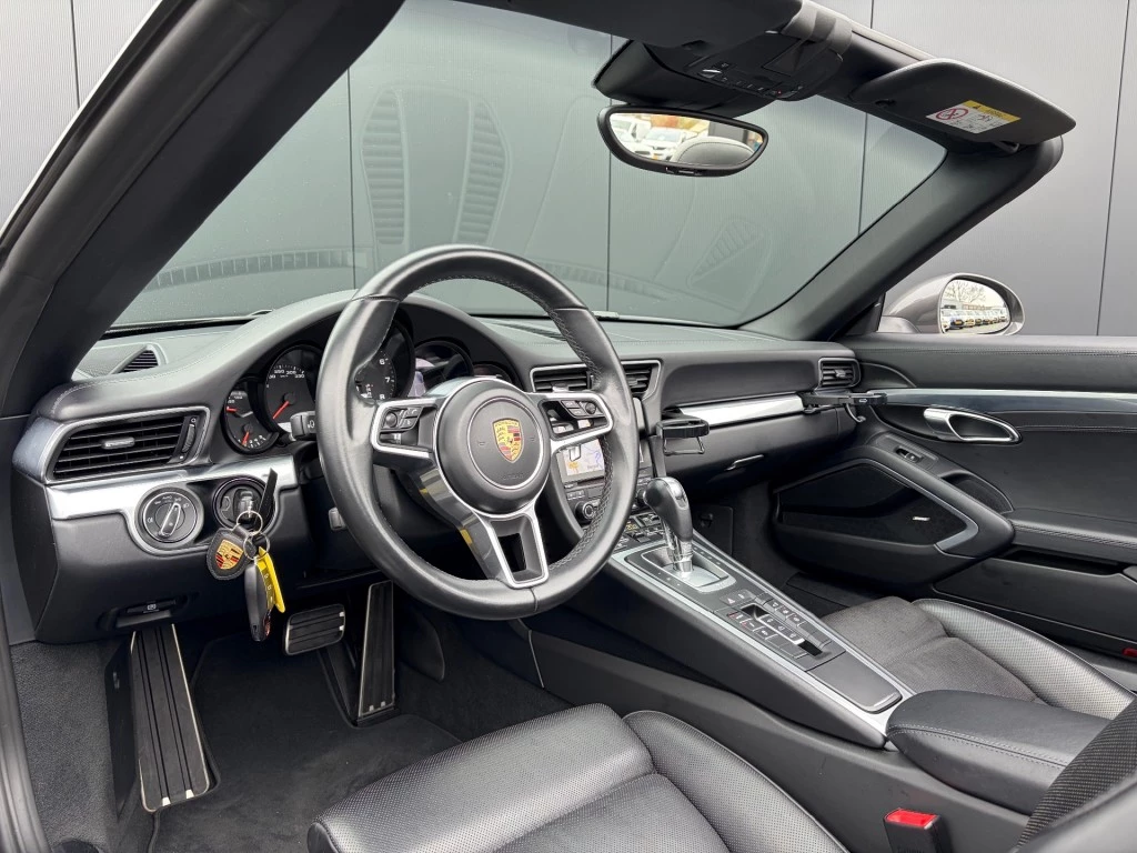 Hoofdafbeelding Porsche 911