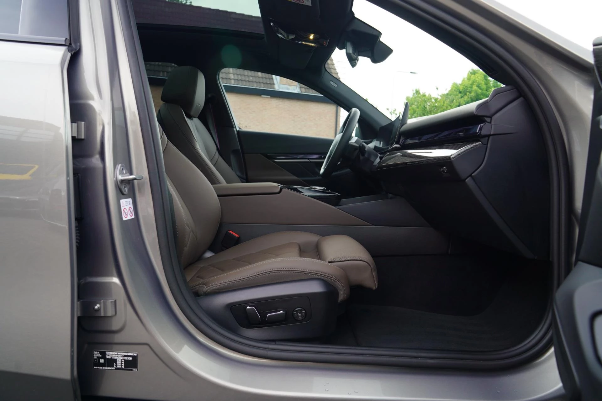 Hoofdafbeelding BMW i5