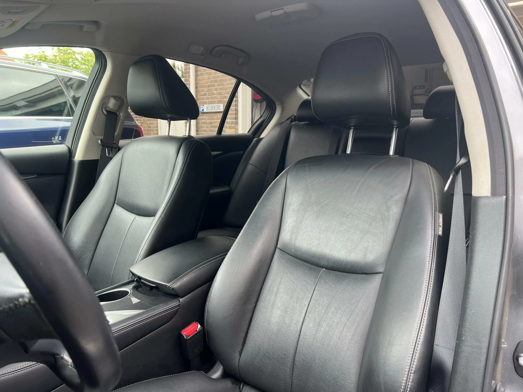 Hoofdafbeelding Infiniti Q